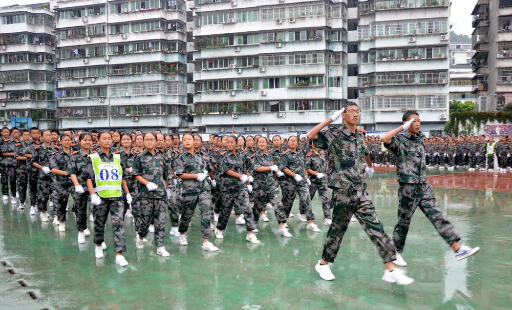 苍溪城郊中学校服图片图片