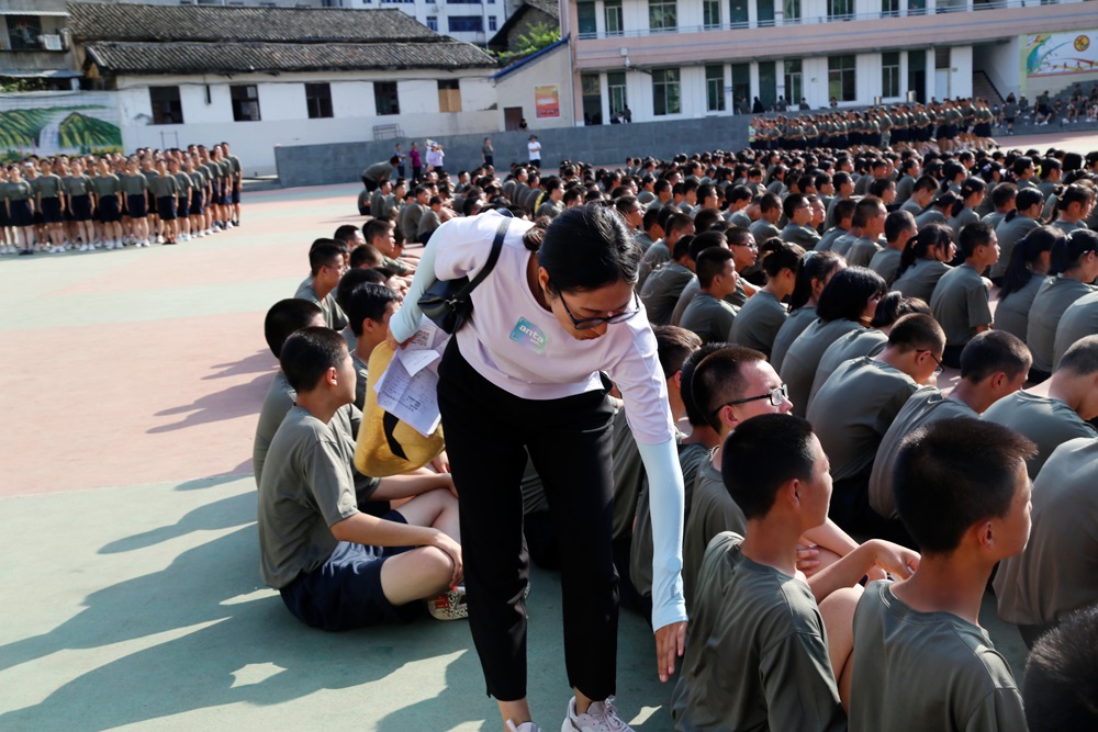 苍溪城郊中学校花图片