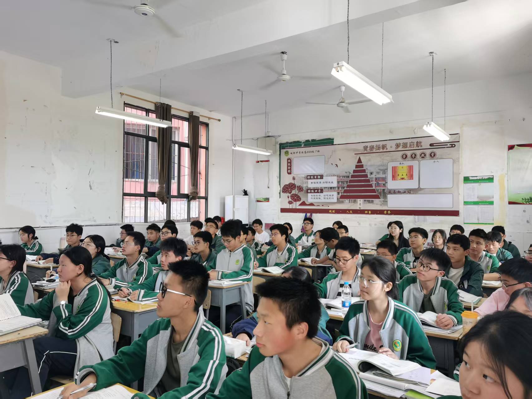 微信图片_20250419144408.jpg